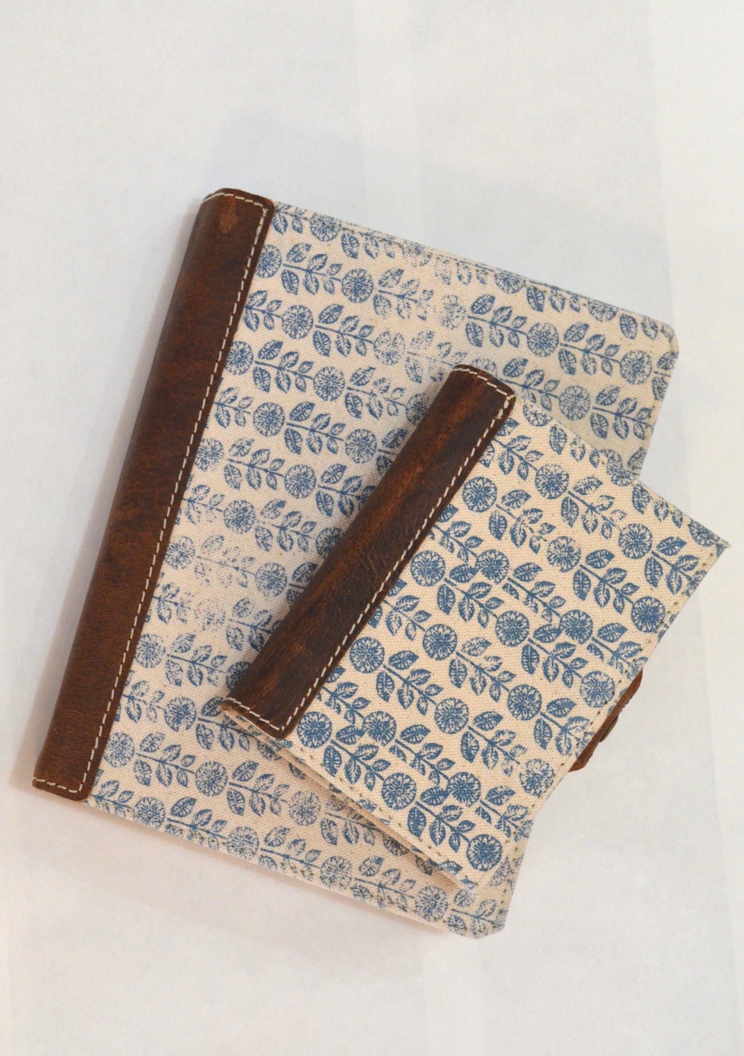 Mini canvas/leather journal